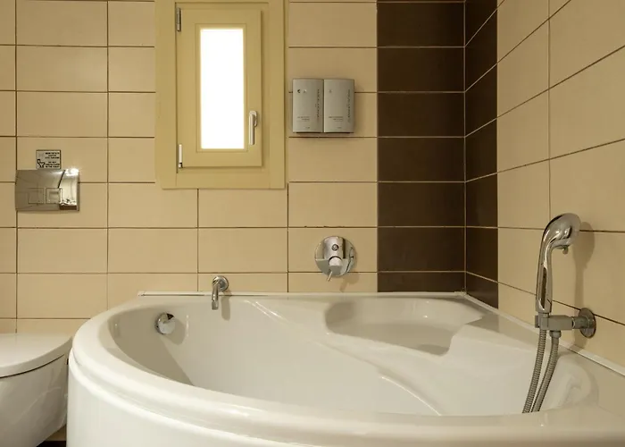 فيلة وايت أوركيد Pýrgos