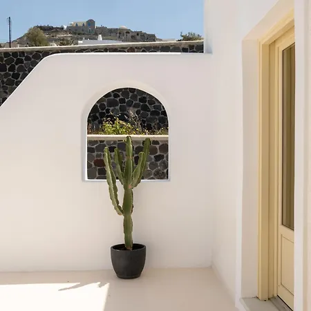 Villa White Orchid