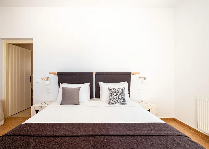 White Orchid 피르고스