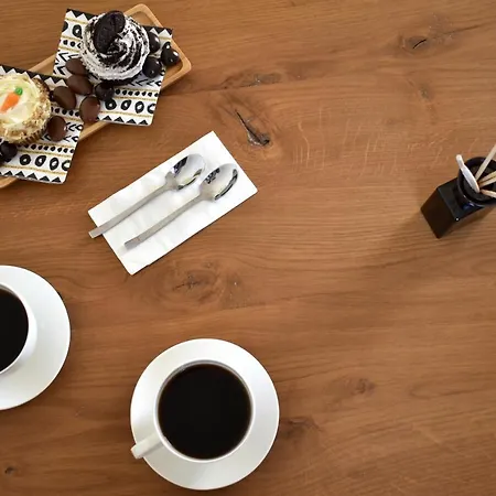 White Orchid Βίλα