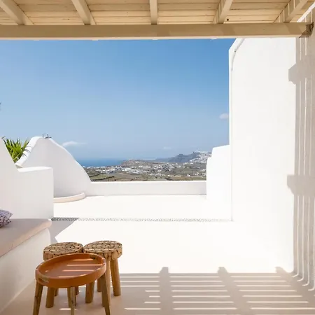 White Orchid * Pýrgos