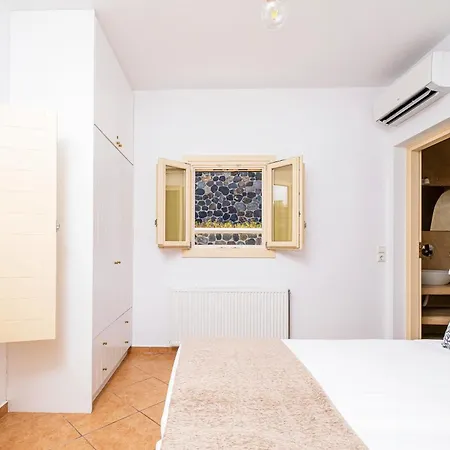 White Orchid Βίλα